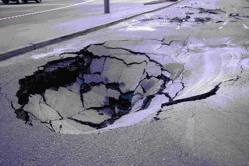 how-to-protect-yourself-from-pothole-damage-in-texas