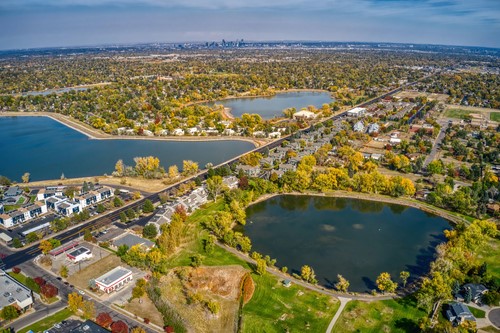 : homes in Lakewood, Colorado near lakes.