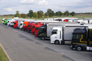 Resting,Place.,Various,Types,Of,Trucks,In,A,Crowded,Parking