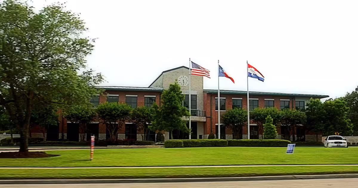 City Hall. Friendswood, Texas, USA, 77546 Friendswood Texas City Hall 77546