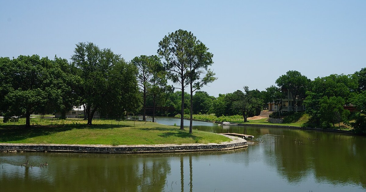 The Brazos River in Granbury , Texas ( United States ). Granbury June 2018 16 (Brazos River)