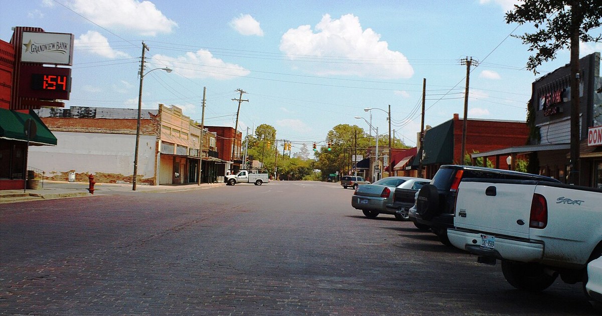 Business district street scene in Grandview, Texas. Grandview Street Scene