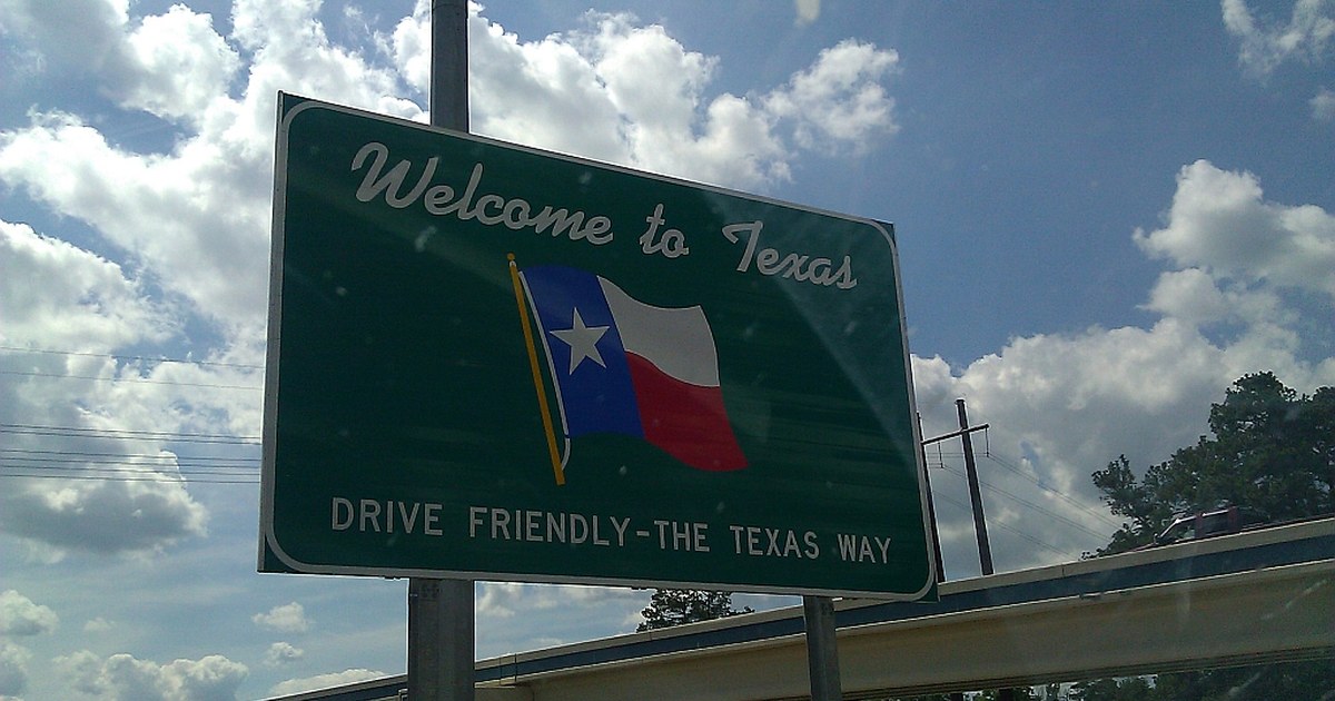 Welcome to Texas sign in Texarkana TX Welcome to Texas sign Texarkana TX 2013-06-08 002