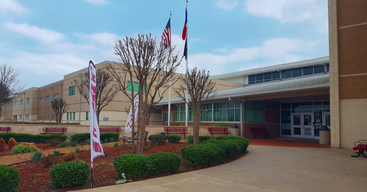 The front of Wylie High School in Wylie, TX. Front of Wylie High School, TX, 2018
