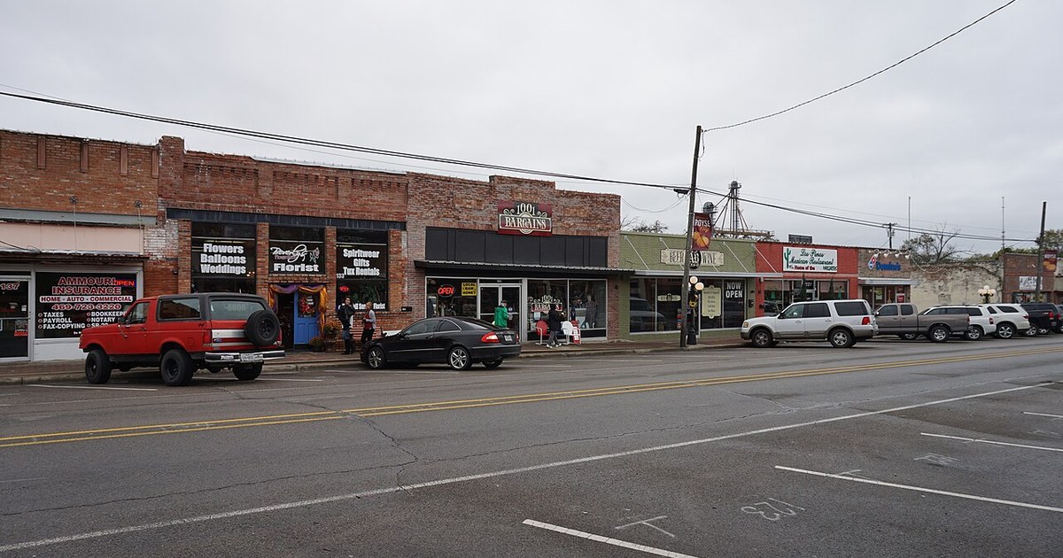 Main Street in Royse City , Texas ( United States ). Royse City November 2015 07 (Main Street)