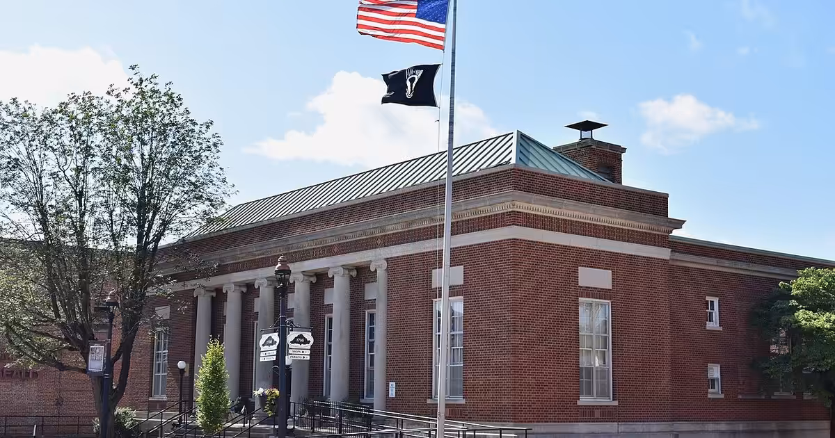 The Post Office in Farmington, Missouri. June 2026 Farmington Post Office