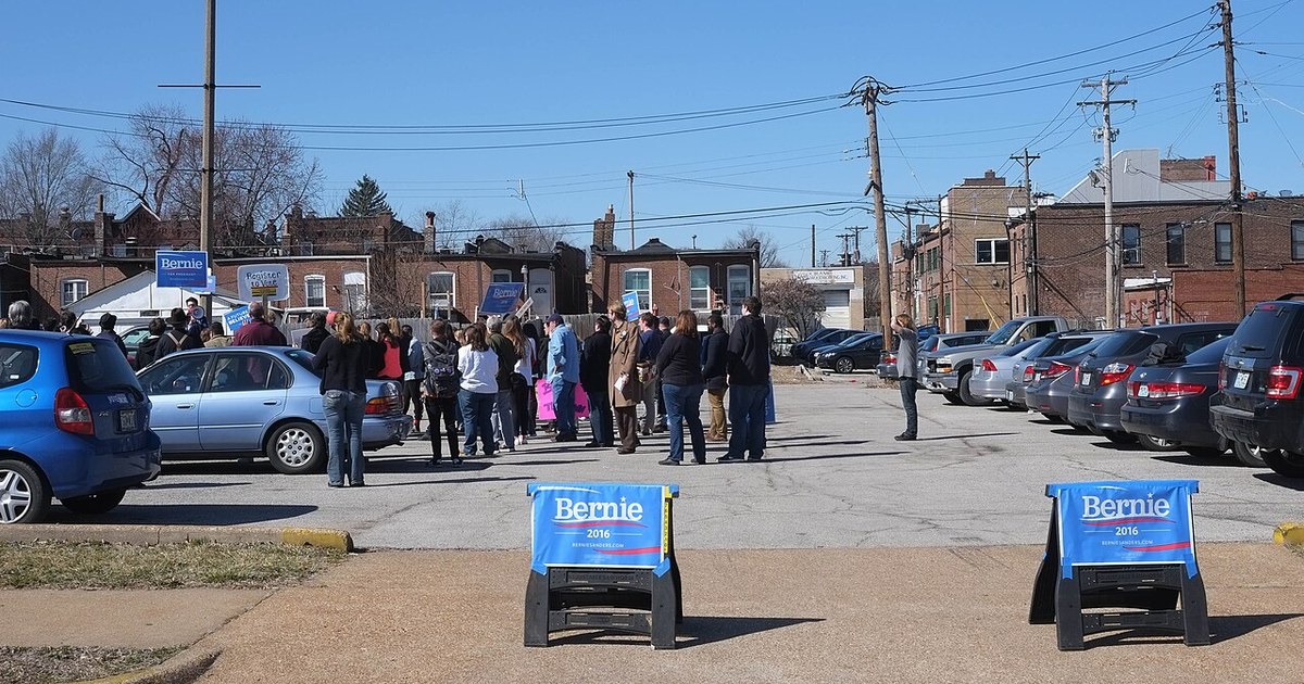 Bernie 2016 Barricades Bernie 2016 Barricades (25475860351)