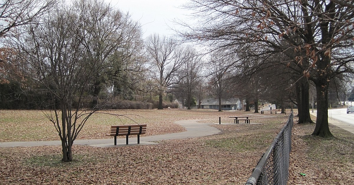 Brentwood Park at Josephine Street and Spottswood Avenue in Memphis, Tennessee. Brentwood Park Memphis TN 04