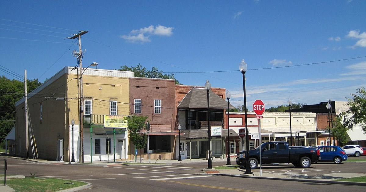 Downtown Camden, Tennessee. Downtown Camden TN 2012-07-27 002