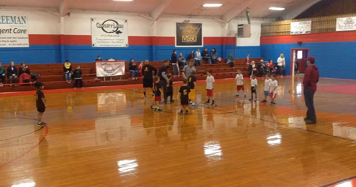 An inside view of Carterville Gymnasium. Carterville Gymnasium