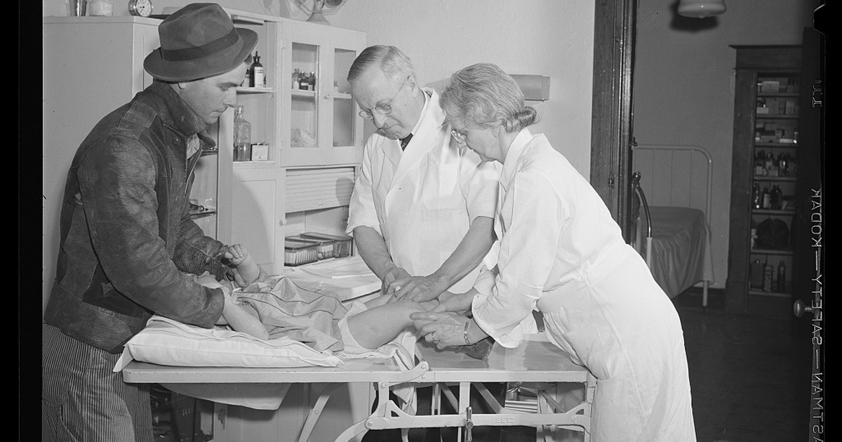 Chaffee, Missouri. Little girl who was bitten by a dog receiving anti-hydrophobia vaccine