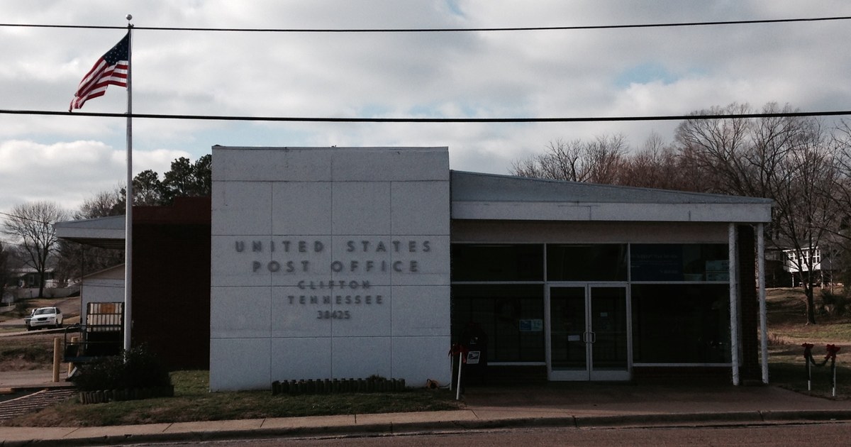 Clifton, Tennessee
