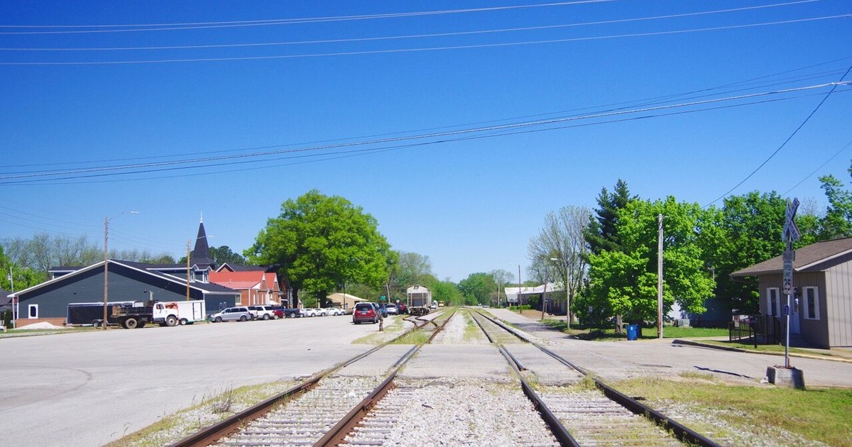 Railroad tracks in Dyer, Tennessee, United States. Dyer-RR-tracks-tn