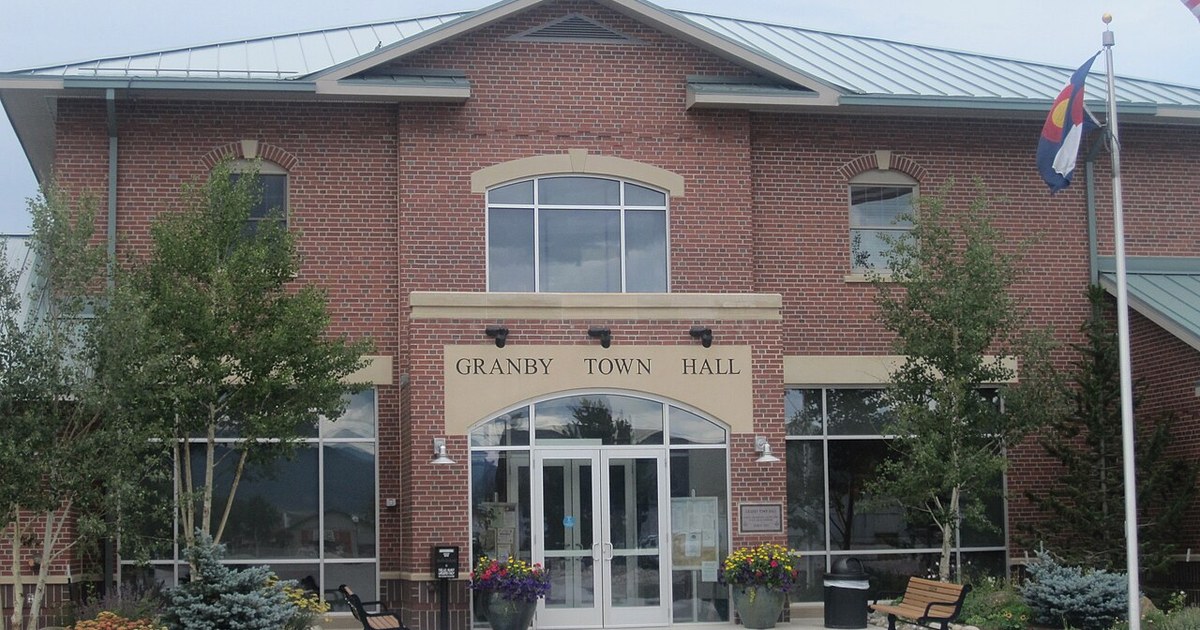I took photo with Canon camera in Granby, CO. Granby, CO, Town Hall IMG 5402