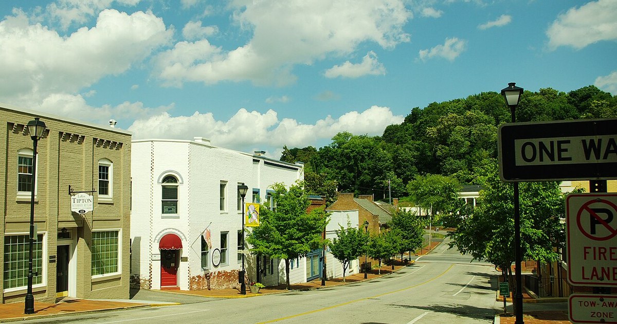 East Depot Street in Greeneville, Tennessee, United States. Depot-Street-Greeneville-tn1