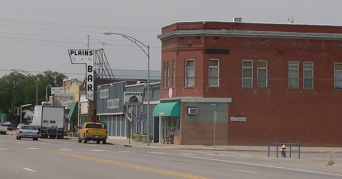 Downtown Hugo, Colorado: camera is facing northwest along 4th Street (U.S. Highway 40/287). Hugo, Colorado downtown 1