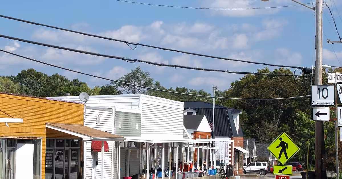 Buildings along Main Street in Lafayette, Tennessee, United States. Lafayette-Main-tn1