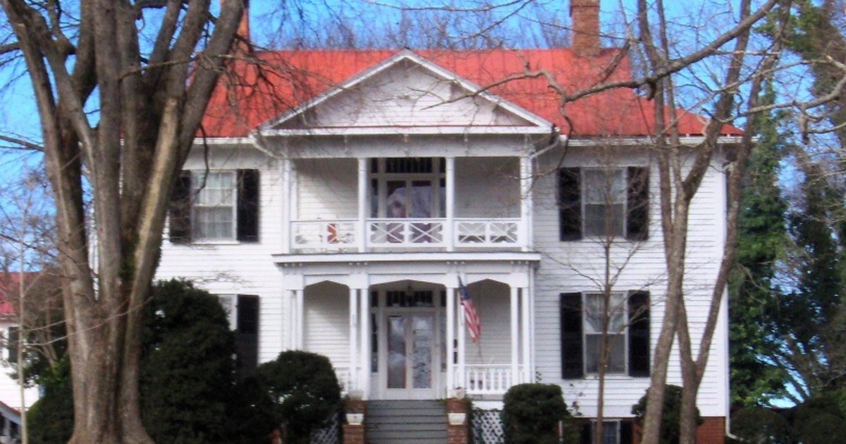 The NRHP-listed Mason Place in Loudon, Tennessee, USA. Mason-place-loudon-tn1