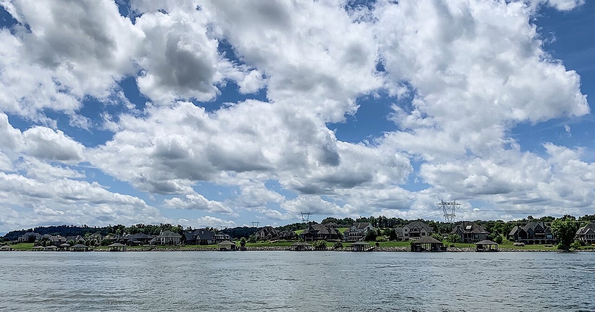 Louisville, Tennessee