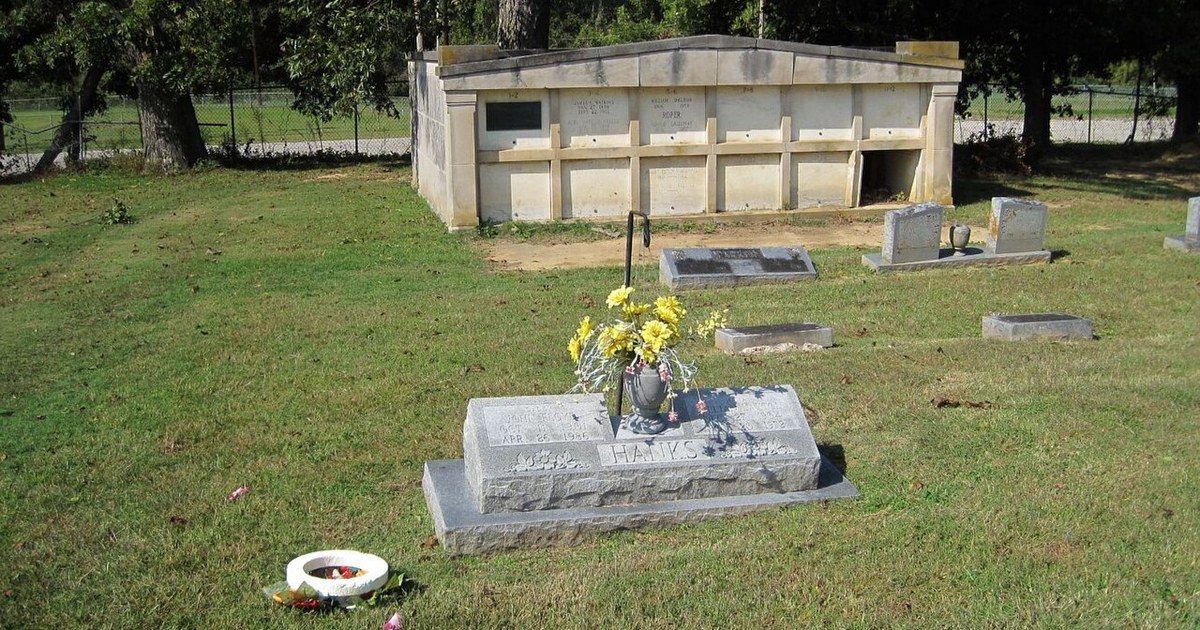 R. H. Munford Cemetery in Covington, Tennessee R H Munford Cemetery Covington TN 2013-10-13 021