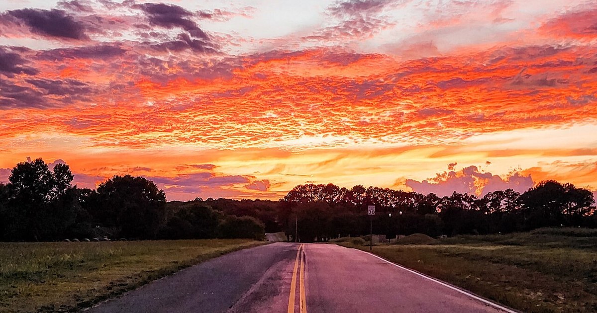 Sunset in Pleasant View, Tennessee, United States. Sunset-pleasant-view-tn1