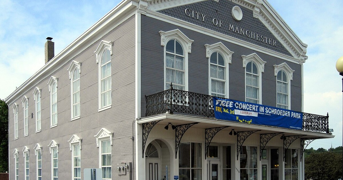 Manchester, Missouri City Hall - The Lyceum Building Manchester MO edited