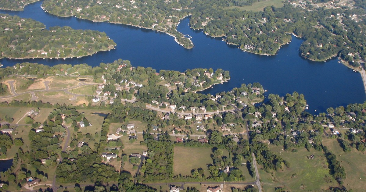 Weatherby Lake, Missouri