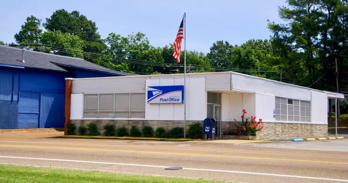 Post office in Bells, Tennessee, United States. Bells-post-office-tn
