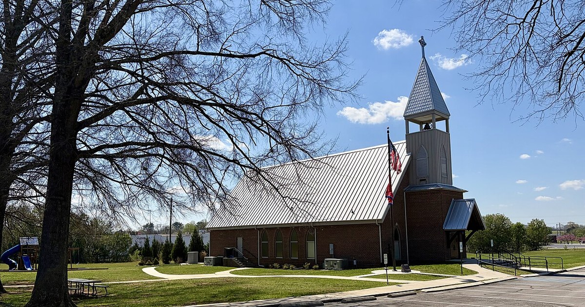 Christ the King Anglican Church (ACNA) in Decherd, Tennessee. Christ the King Anglican Church 03