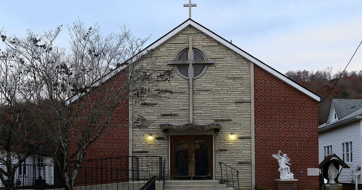 Blessed Sacrament Church (Harriman, Tennessee) - exterior Blessed Sacrament Church (Harriman, Tennessee) - exterior