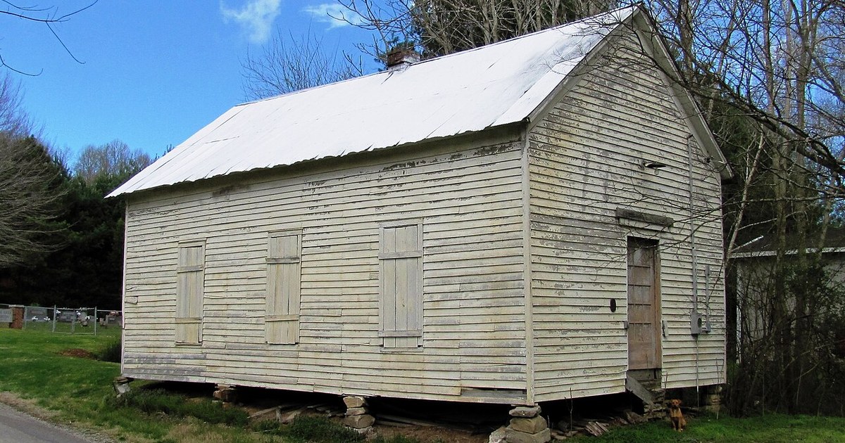 Lafayette, Tennessee