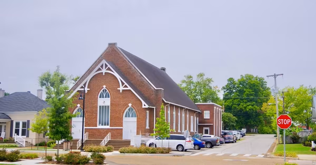 Souls Harbor Pentecostal Church in Trenton, Tennessee, United States. Trenton-Souls-Harbor-tn