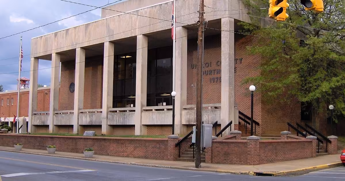 Unicoi County Courthouse in Erwin, Tennessee, in the southeastern United States. Unicoi-county-courthouse-tn1
