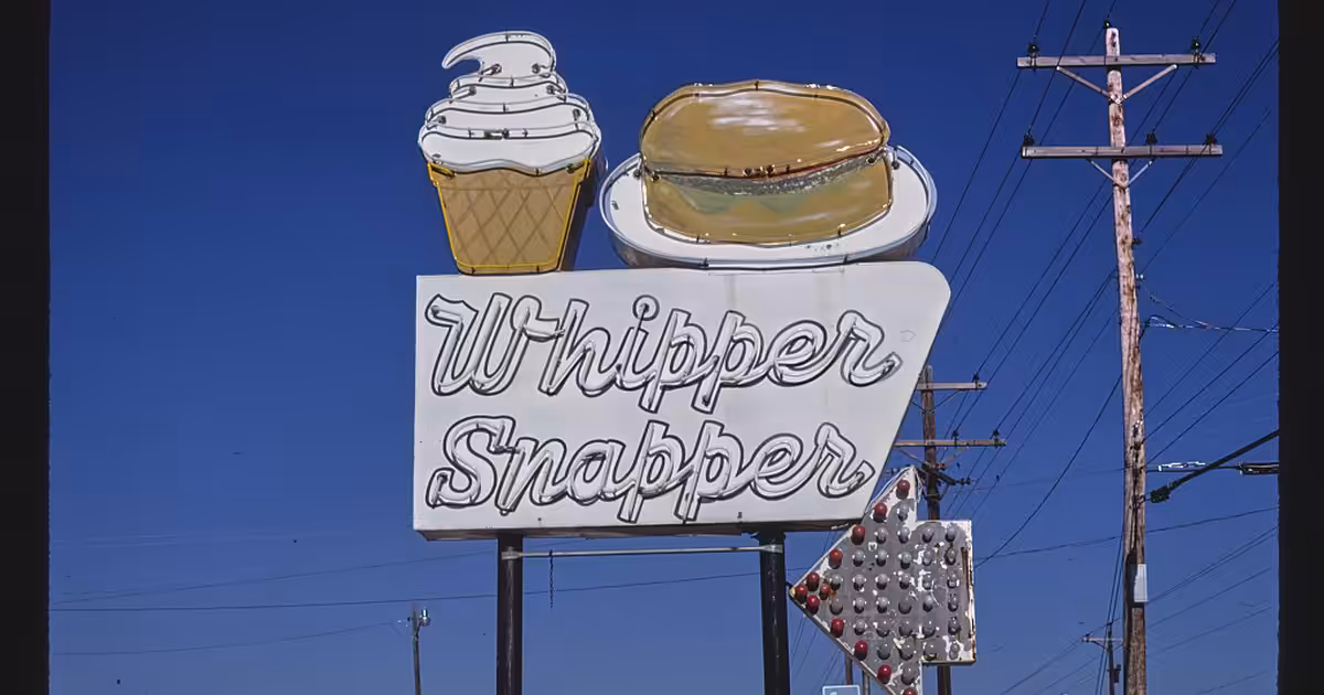 Whipper Snapper ice cream sign, horizontal, White Bluff, Tennessee