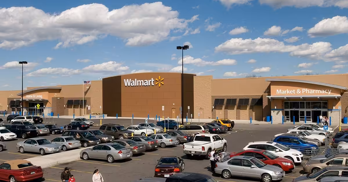 Loja Walmart. Walmart em Gladstone, Missouri 2011