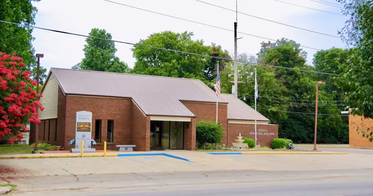 Senath Municipal Building in Senath, Missouri, United States. Senath-Municipal-Building-mo