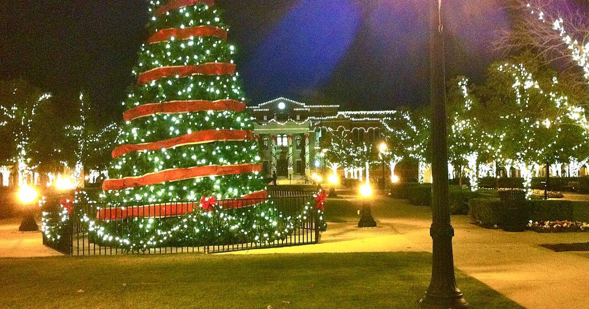 Home for the Holidays Christmas Tradition Christmas Tree-Southlake Town Square
